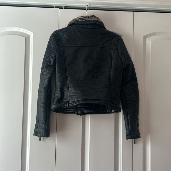 J-2 Faux leather jacket Size Medium - Picture 5 of 5